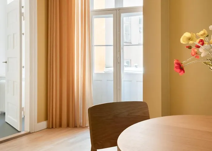 Former Dukes - 4 Bedrooms - 2 Bathroms By Daniel&jacob's