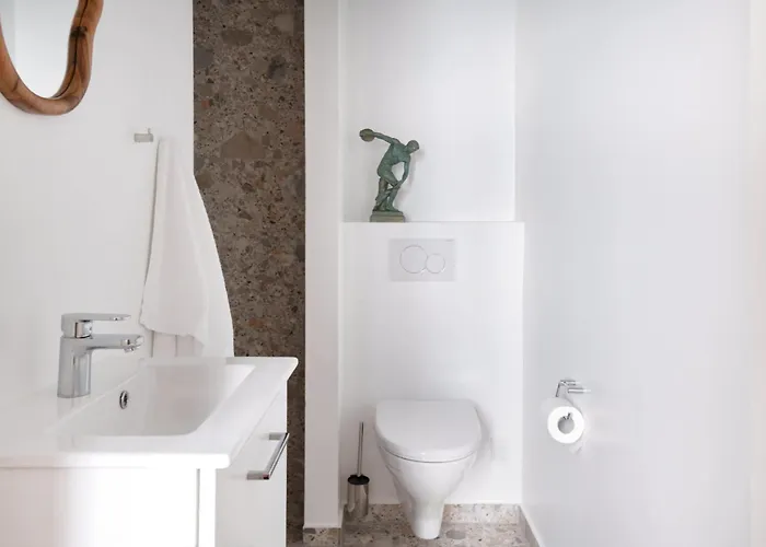 Former Dukes - 4 Bedrooms - 2 Bathroms By Daniel&jacob's *